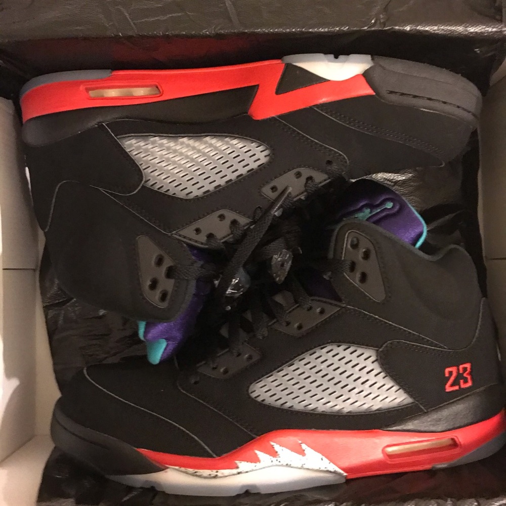 RETRO 5 TOP 3 - Picture 2 of 11